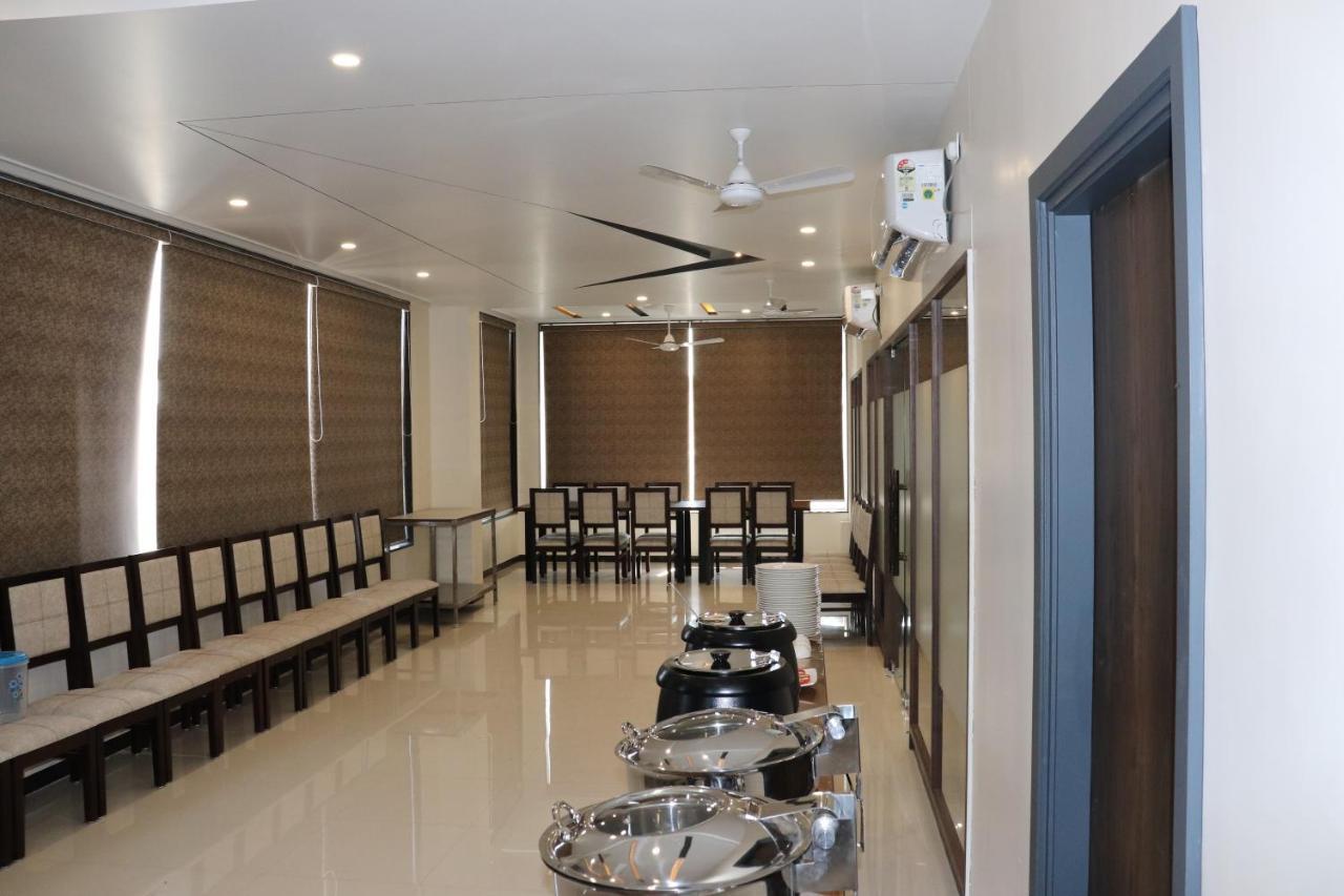 Hotel City Point Phalodi  Экстерьер фото